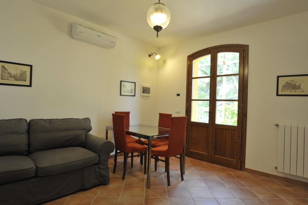 Agriturismo La Grotta Сан-Джулиано-Терме Экстерьер фото